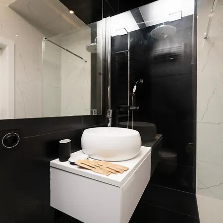 Prestige Suite Apartment Piotrkowska With Parking Łódź Zewnętrze zdjęcie