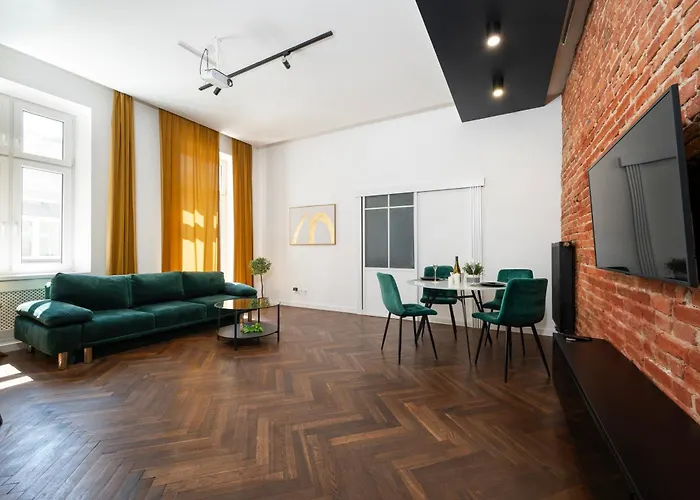 Prestige Suite Apartment Piotrkowska With Parking